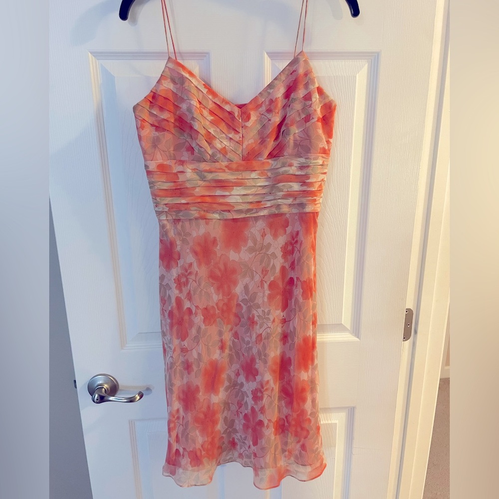 Ann Taylor LOFT Size 4 Silk dress